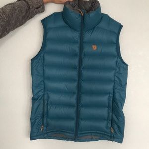 Fjall raven pack down vest